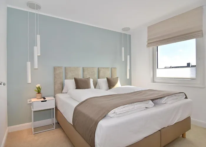 Ebbe Flut, Whg 16 Lägenhet